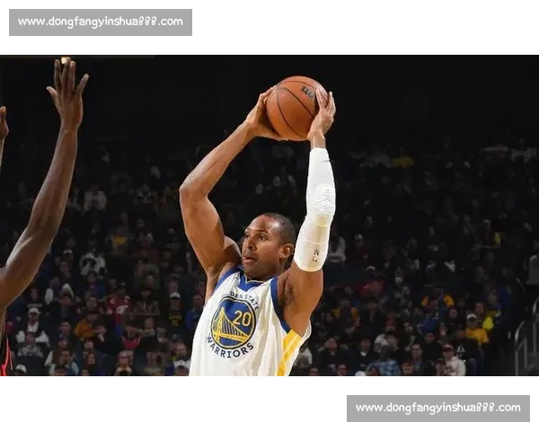 霍福德vs新生代内线对决经验与冲击力的终极较量赛场智慧与身体天赋的碰撞